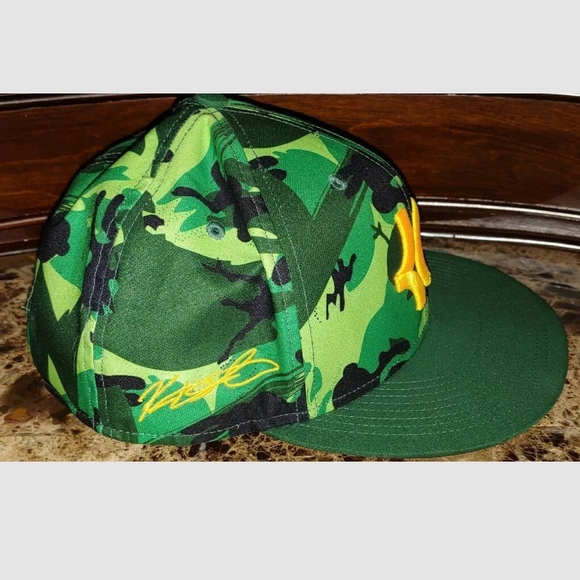 Sold - Picture 3 of 4